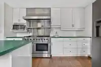 2555 128 STREET - thumbnail 9