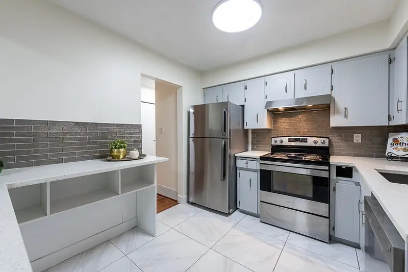 26490 28B AVENUE - photo 4 of 25