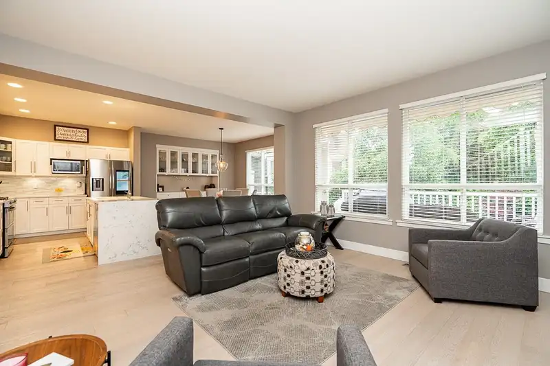 72 15288 36 AVENUE - photo 3 of 23
