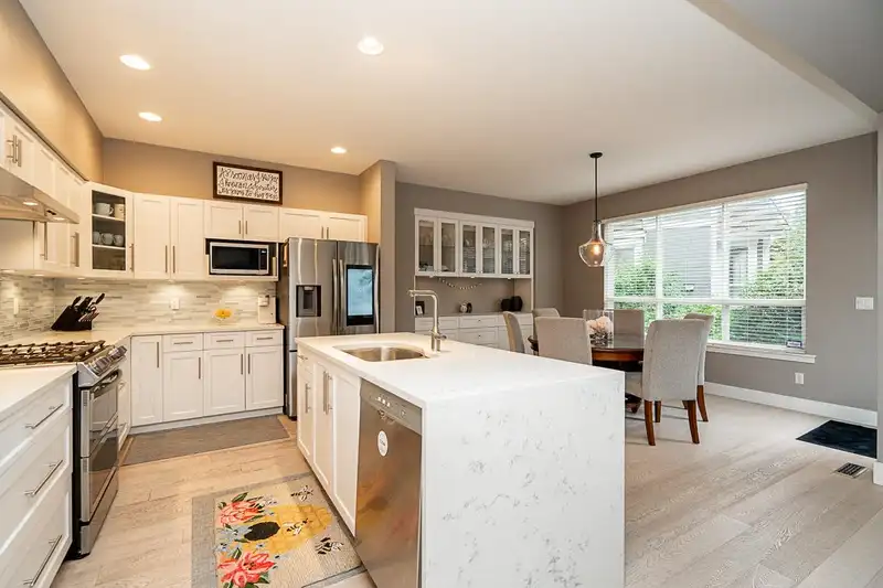 72 15288 36 AVENUE - photo 4 of 23