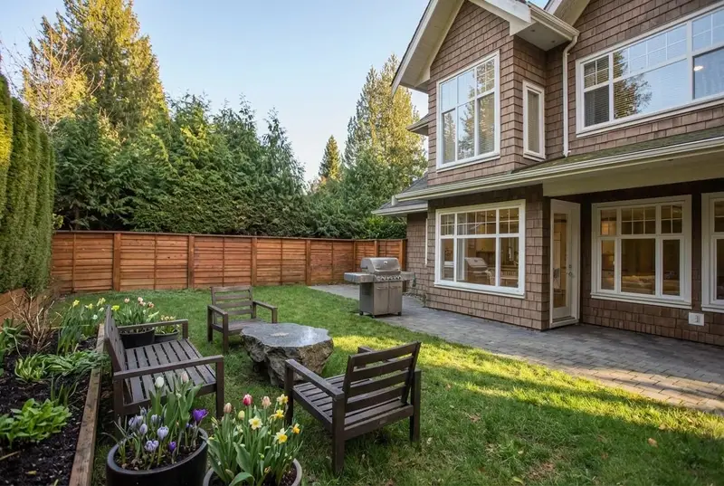 6417 PITT STREET - photo 1 of 25