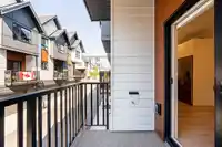 7 1959 165A STREET - thumbnail 10