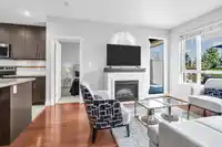 223 2970 KING GEORGE BOULEVARD - thumbnail 6
