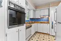 316 1840 160 STREET - thumbnail 15