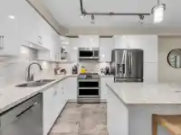 109 14588 MCDOUGALL DRIVE - thumbnail 4