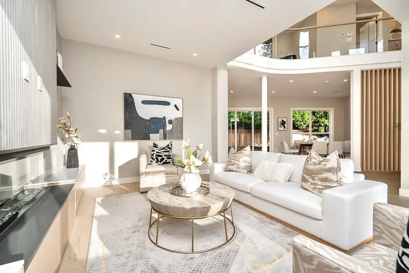 15043 19A AVENUE - photo 3 of 25