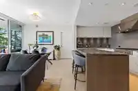 608 1501 VIDAL STREET - thumbnail 4