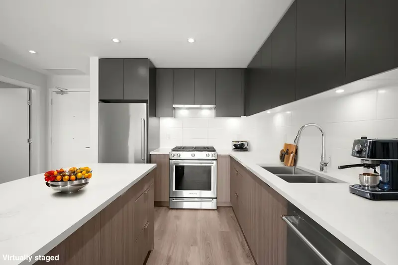 313 3430 E KENT AVENUE SOUTH AVENUE - photo 3 of 25