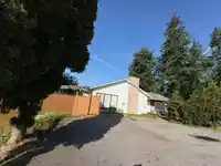 1381 EVERALL STREET - thumbnail 9