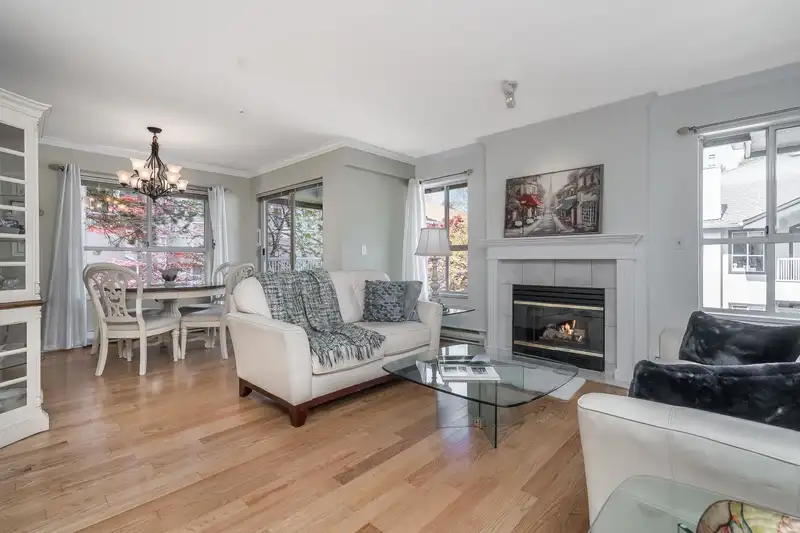 304 15272 20 AVENUE - photo 3 of 32