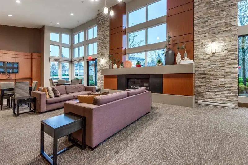 2806 3102 WINDSOR GATE - photo 4 of 10