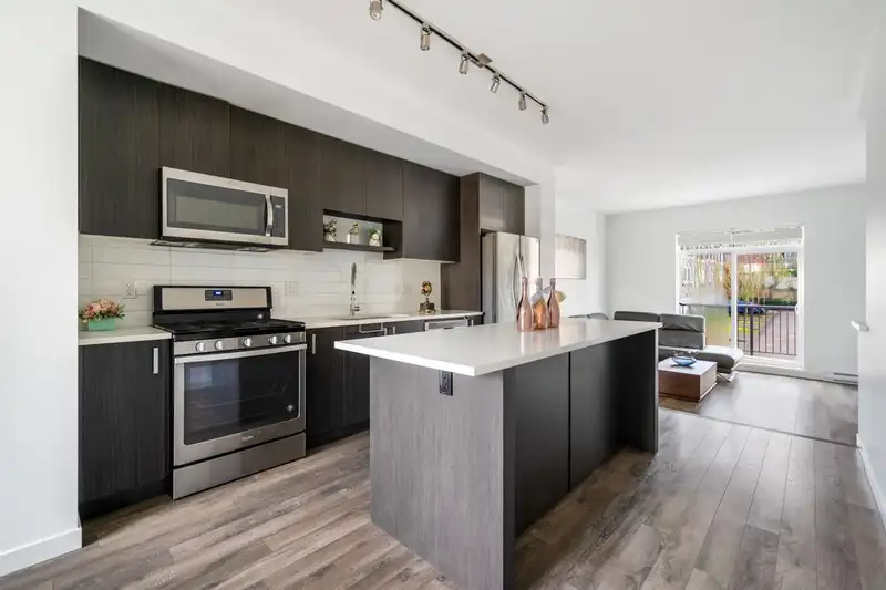 39 15268 28 AVENUE - photo 3 of 17