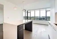 701 1588 JOHNSTON ROAD - thumbnail 6