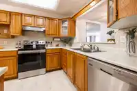 104 15270 17 AVENUE - thumbnail 16