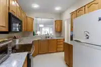 313 15300 17 AVENUE - thumbnail 11