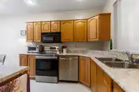 313 15300 17 AVENUE - thumbnail 10