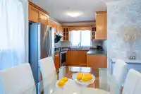 1 14921 THRIFT AVENUE - thumbnail 6