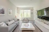 302 15436 31 AVENUE - thumbnail 2