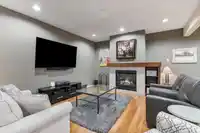 49 2603 162 STREET - thumbnail 1