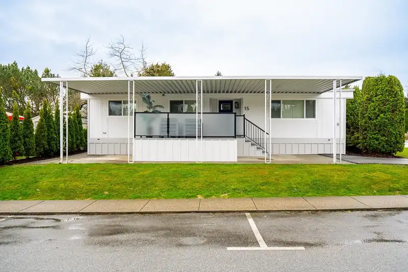 15 1840 160 STREET - photo 4 of 36