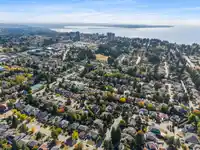 2066 149 STREET - thumbnail 13