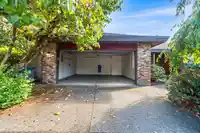 2066 149 STREET - thumbnail 8