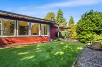 2066 149 STREET - thumbnail 10