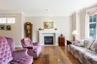 3 15425 ROSEMARY HEIGHTS CRESCENT - thumbnail 4