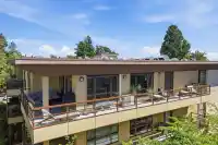 303 15747 MARINE DRIVE - thumbnail 2