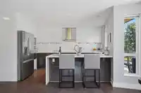 303 15747 MARINE DRIVE - thumbnail 7
