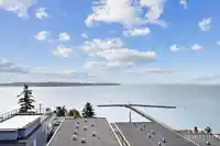 15080 BEACHVIEW AVENUE - thumbnail 7