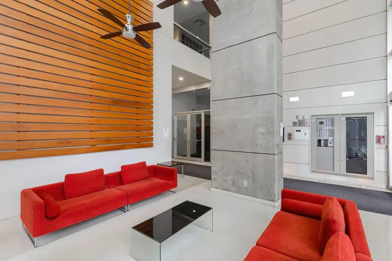 1801 4808 HAZEL STREET - photo 4 of 25