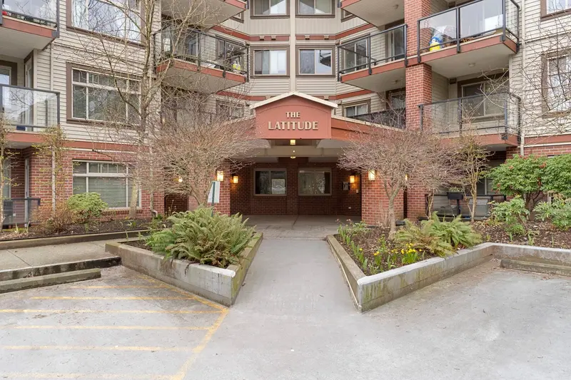 118 2233 MCKENZIE ROAD - photo 2 of 25