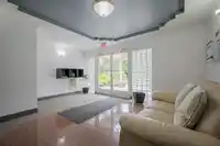 104 15375 17 AVENUE - thumbnail 3