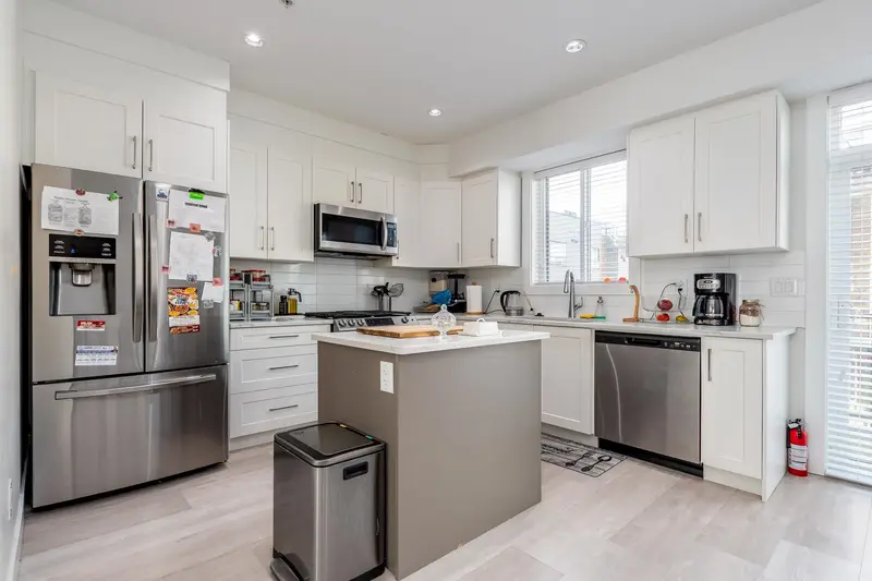 11 19631 55 A AVENUE - photo 4 of 25