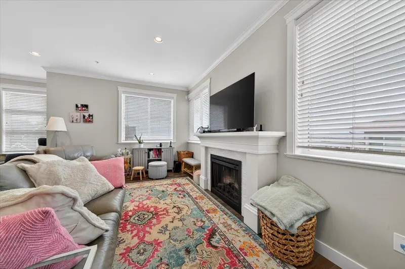 18 10480 248 STREET - photo 4 of 25