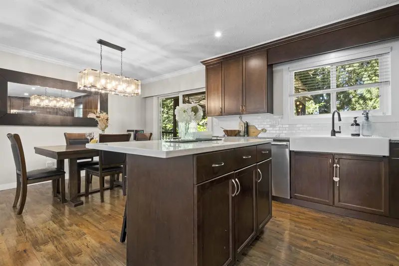 19745 38A AVENUE - photo 2 of 25