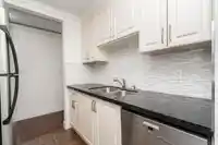 8 1850 E SOUTHMERE CRESCENT - thumbnail 3