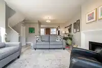 81 2450 161A STREET - thumbnail 5