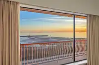 202 15147 MARINE DRIVE - thumbnail 1
