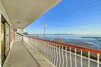 202 15147 MARINE DRIVE - thumbnail 10