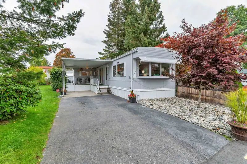 43 1840 160 STREET - photo 1 of 24