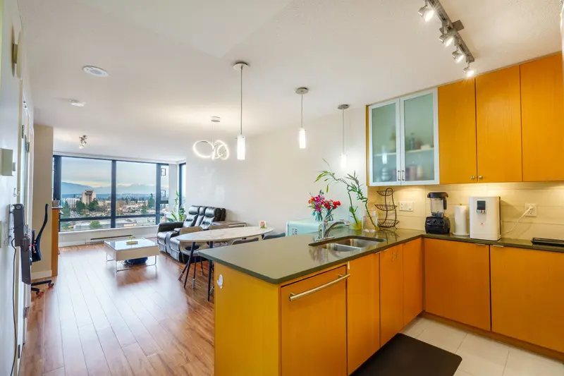 1802 7325 ARCOLA STREET - photo 1 of 24