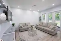2211 154 STREET - thumbnail 8