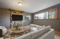 13317 15B AVENUE - thumbnail 10