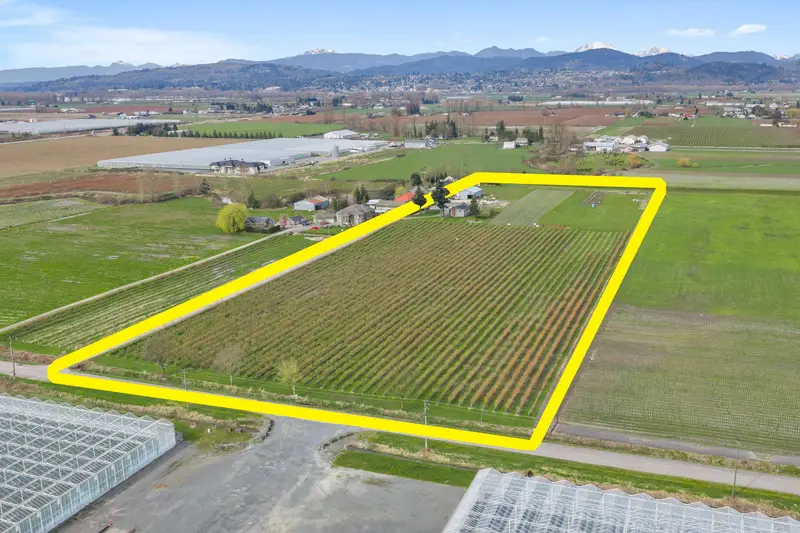 34221 TOWNSHIPLINE ROAD - photo 1 of 25