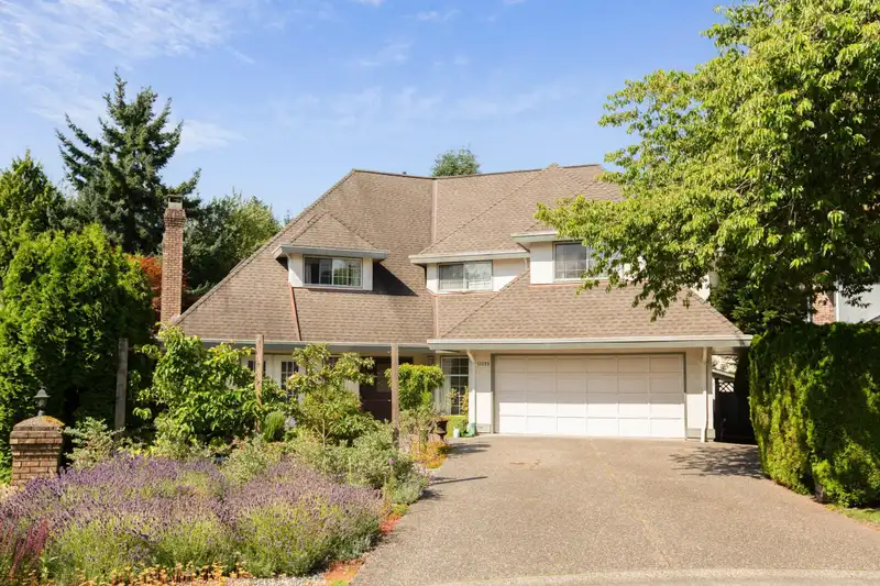 13028 19A AVENUE - photo 1 of 40