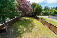 13728 BLACKBURN AVENUE - thumbnail 26