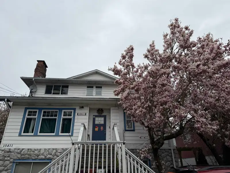 10411 STEVESTON HIGHWAY - photo 1 of 1