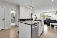 411 15436 31 AVENUE - thumbnail 9